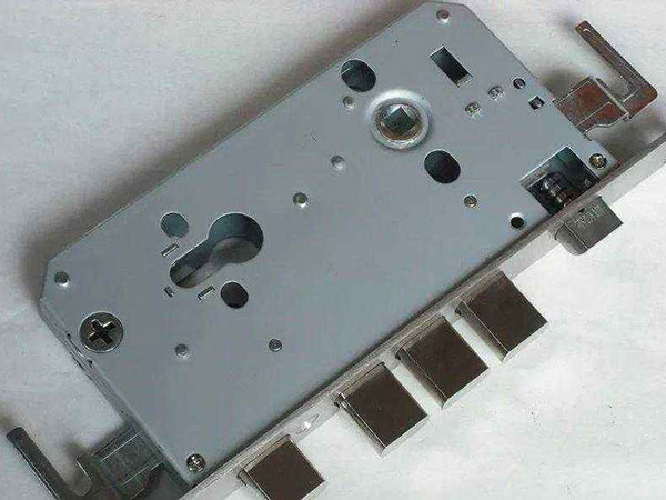 友谊24小时上门开锁公司