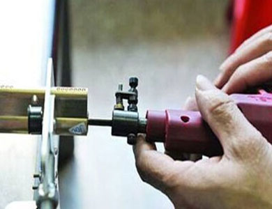 友谊24小时上门开锁公司